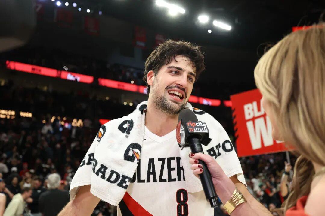 亚博体育-杨瀚森排第80位，詹姆斯纪录终结！NBA全明星首发公布