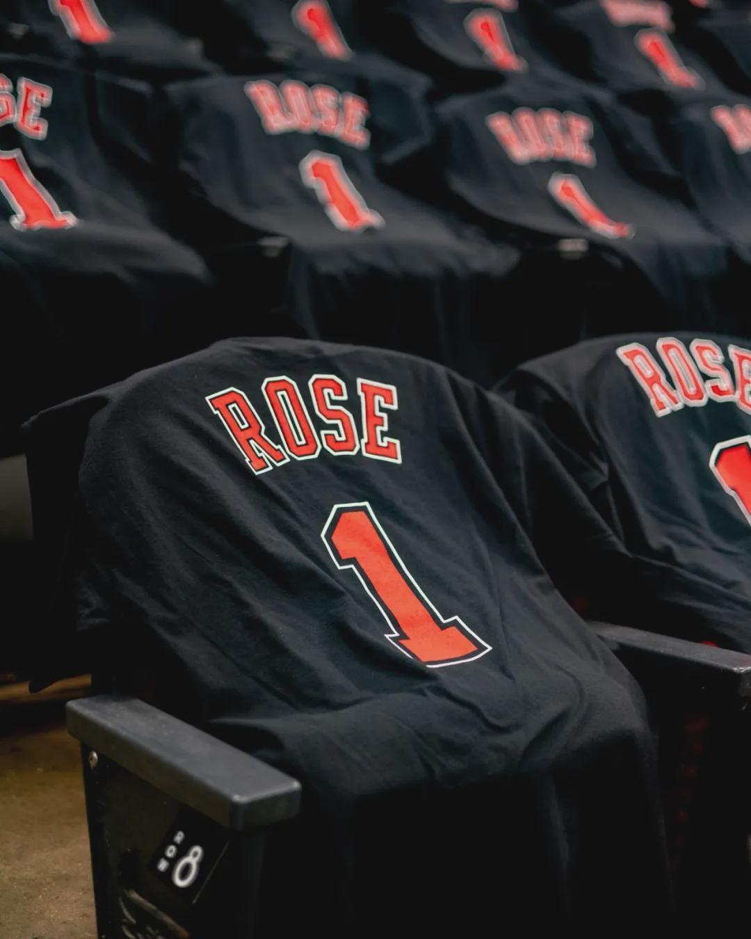 亚博体育app下载-NBA史上最让人意难平的如果！他成为了篮球圣殿最年轻的图腾