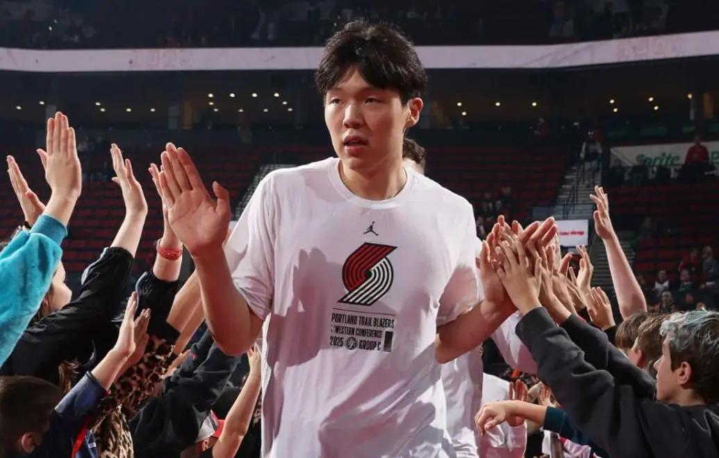 亚博体育-中国男篮重磅消息！主帅郭士强遭国际篮联审查，杨瀚森确认回归